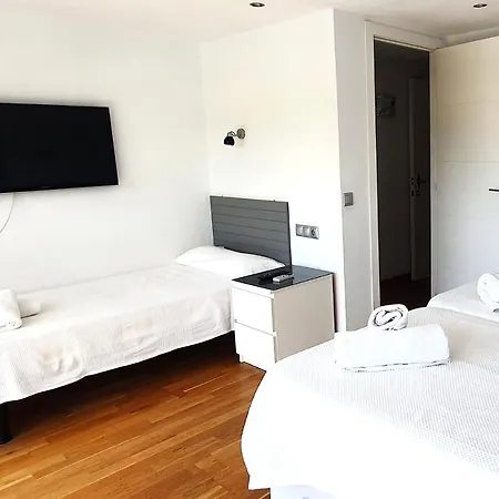 Skol 216 1bedroom Duplex First Line *