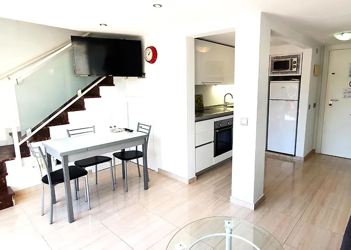 Skol 216 1bedroom Duplex First Line Apartment *