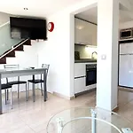 Διαμέρισμα Skol 216 1bedroom Duplex First Line Μαρμπέλλα