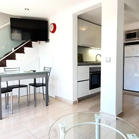 公寓 Skol 216 1bedroom Duplex First Line 马尔韦利亚